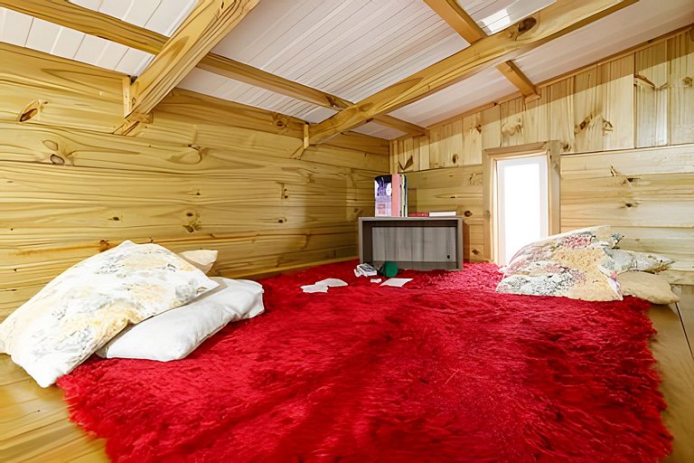 Casa 2 quartos, 6 pessos, perto da praia, ar condicionado, w