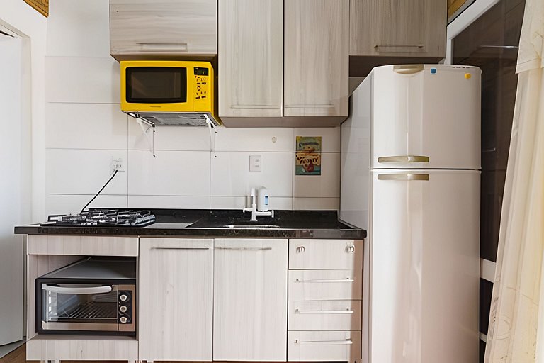 Casa 2 quartos, 6 pessos, perto da praia, ar condicionado, w