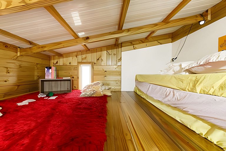 Casa 2 quartos, 6 pessos, perto da praia, ar condicionado, w