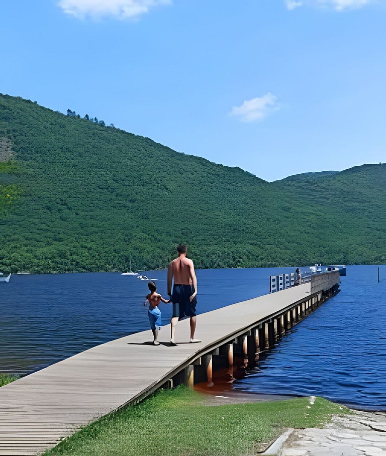 Casa 2 quartos, 6 pessos, perto da praia, ar condicionado, w