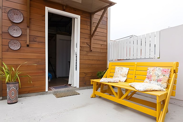 Casa 2 quartos, 6 pessos, perto da praia, ar condicionado, w