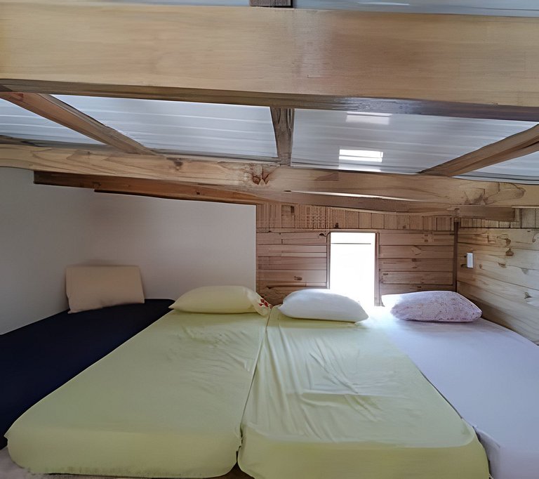 Casa Perto das melhores praias Florianópolis, ar condicionad