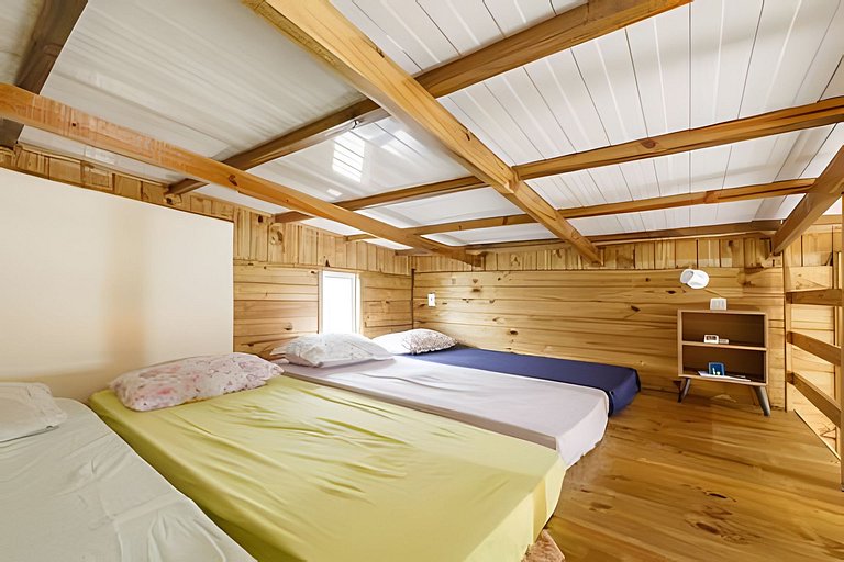 Casa Perto das melhores praias Florianópolis, ar condicionad