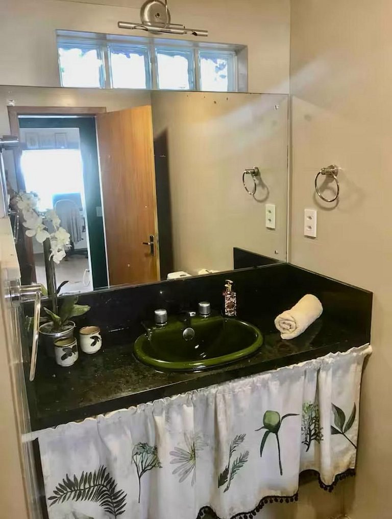 Casa na vila de Santo Antônio, vista pôr do sol!