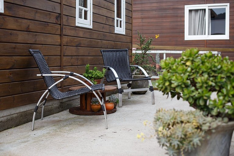 Casa 2 quartos, 6 pessoas, perto da praia, ar condicionado,