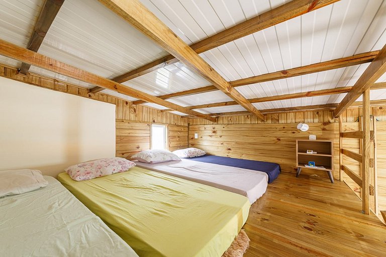 Casa Perto das melhores praias Florianópolis, 8 pessoas, ar