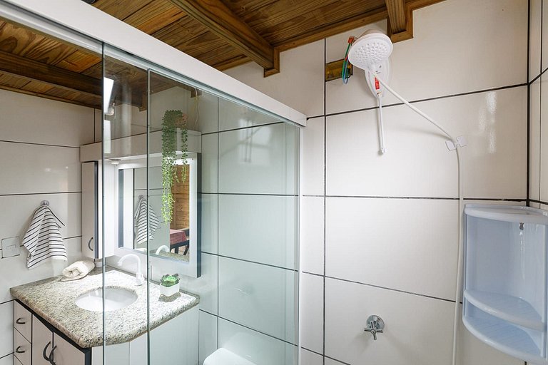 Casa Perto das melhores praias Florianópolis, ar condicionad