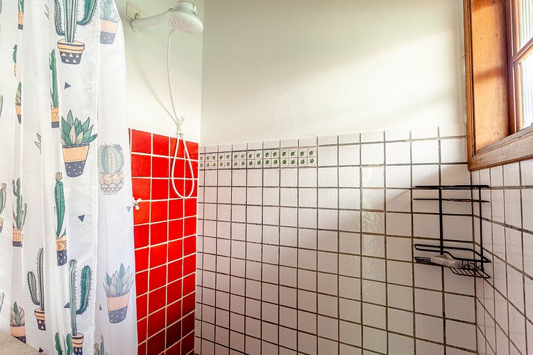 Casa a 20m da praia da Baleia com ar wifi 4 dorms