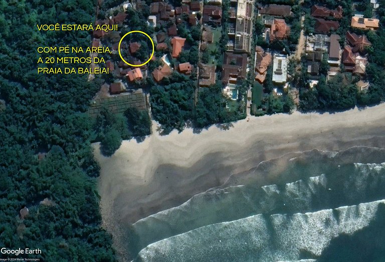 Casa deliciosa 1min da praia Baleia ar condicionad