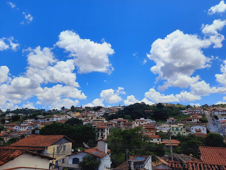 CasaMaris1 - Duplex: suíte, cozinha equipada, 2 banheiros, g