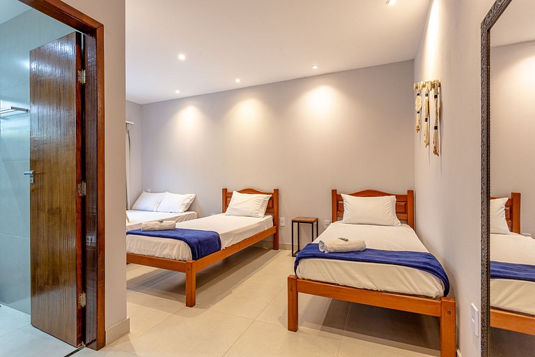 Casa 4 Suítes, Piscina e Churrasqueira Próx Praias