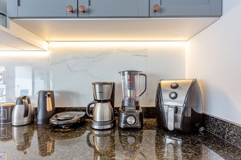 Casa 4 Suítes, Piscina e Churrasqueira Próx Praias