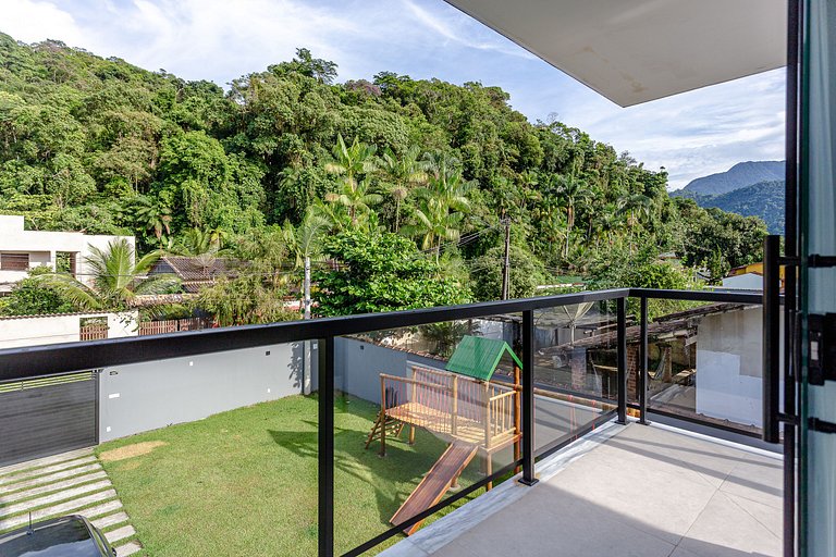 Casa 4 Suítes, Piscina e Churrasqueira Próx Praias
