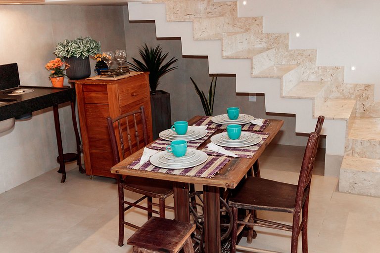 CasaMaris1 - Duplex: suíte, cozinha equipada, 2 banheiros, g