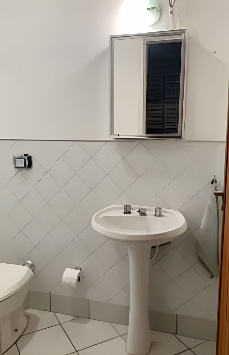 Casa Acacia 3 quartos 3 banheiros sendo 2 suítes