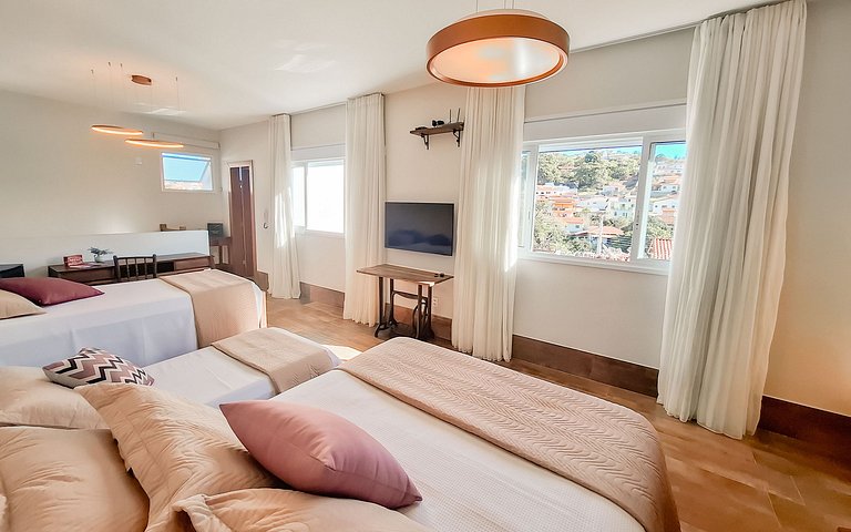 Casa Duplex: suíte, cozinha completa, 2 banheiros